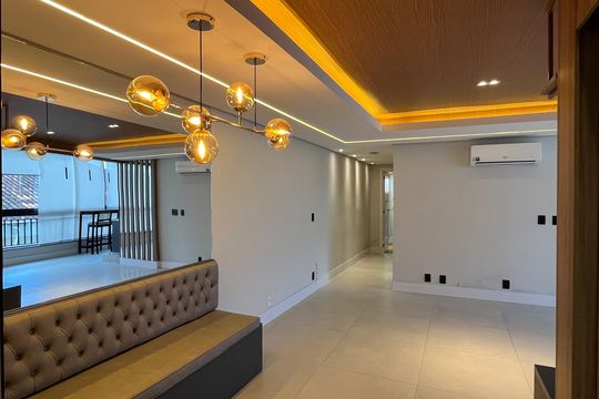 Sala de apartamento para alugar com 2 quartos, 98m² em Marapé, Santos