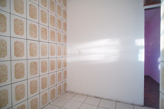 Cozinha de apartamento para alugar com 2 quartos, 38m² em Cohab, Sapucaia do Sul