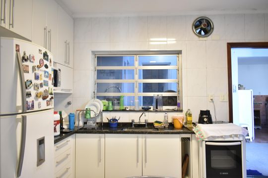 Cozinha de casa à venda com 4 quartos, 205m² em Indianópolis, São Paulo