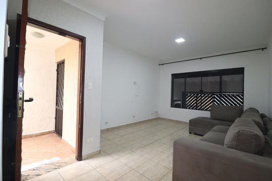 Casa à venda com 3 quartos, 200m² em Jardim Ana Maria, Santo André