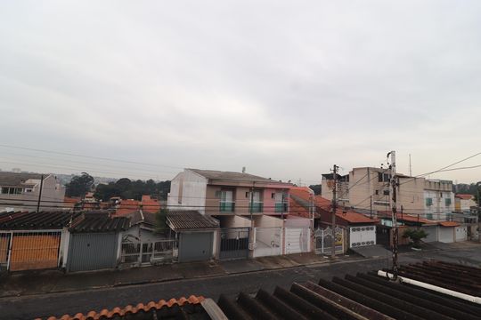 Vista Quarto 1 suíte de casa à venda com 3 quartos, 200m² em Jardim Ana Maria, Santo André