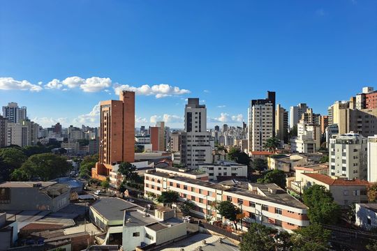 Vista de apartamento à venda com 3 quartos, 101m² em Sion, Belo Horizonte
