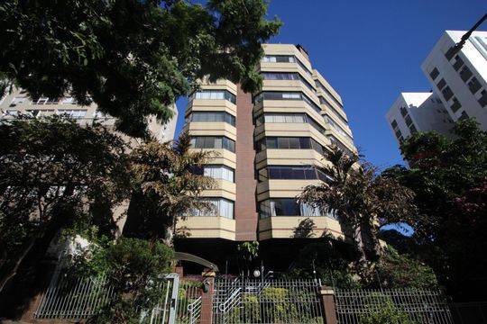Fachada de apartamento para alugar com 3 quartos, 140m² em Rio Branco, Porto Alegre