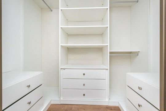 Quarto 3 de apartamento para alugar com 3 quartos, 117m² em Bela Vista, Porto Alegre