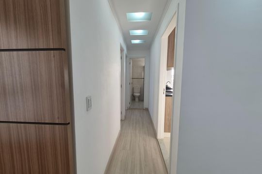 Corredor de apartamento para alugar com 2 quartos, 52m² em Vila Progresso, Campinas