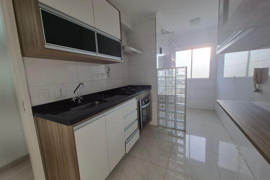 Cozinha de apartamento para alugar com 2 quartos, 52m² em Vila Progresso, Campinas