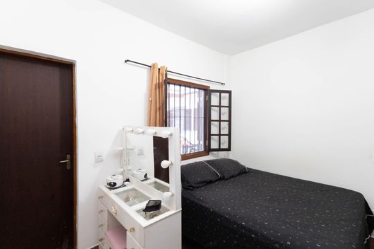 Suíte de casa à venda com 2 quartos, 122m² em Horto Florestal, São Paulo