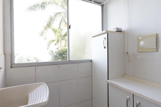Área de Serviço de apartamento à venda com 2 quartos, 47m² em Jardim Leonor, São Paulo