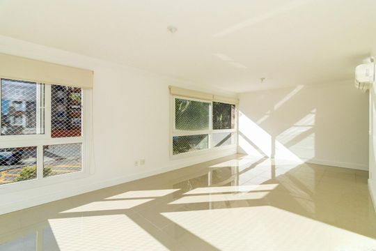 Apartamento para alugar com 3 quartos, 117m² em Bela Vista, Porto Alegre