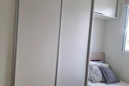 Quarto de apartamento à venda com 2 quartos, 48m² em Santa Helena, Belo Horizonte