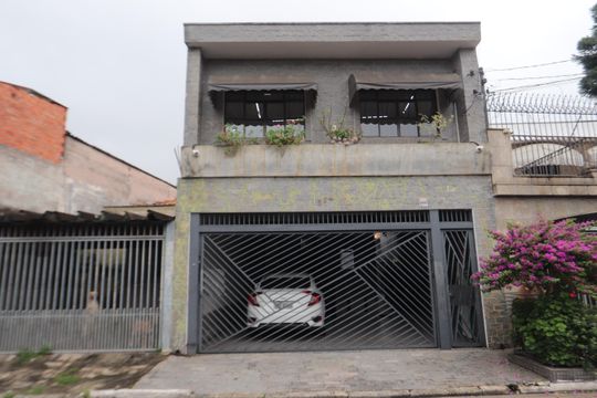 Fachada de casa à venda com 3 quartos, 271m² em Jardim Imperador (zona Leste), São Paulo