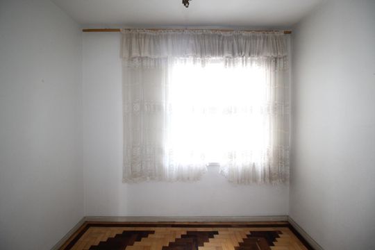 Quarto 3 de apartamento para alugar com 3 quartos, 110m² em Independência, Porto Alegre