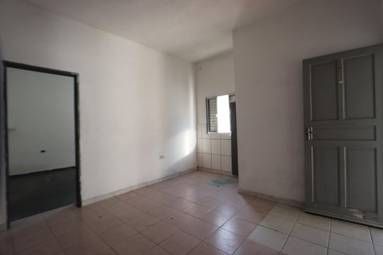 Casa à venda com 1 quarto, 300m² em Parque Independencia, São Paulo