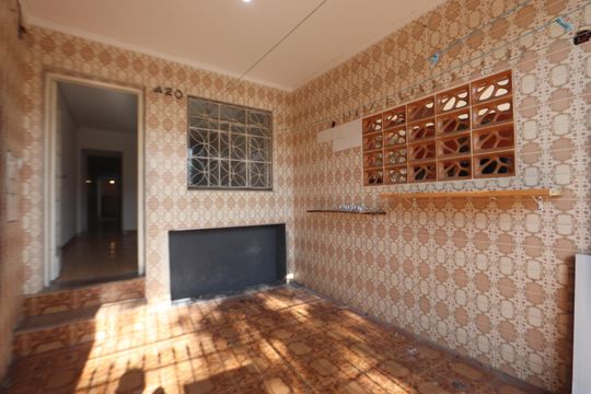 Garagem de casa à venda com 2 quartos, 70m² em Vila Lucia, São Paulo