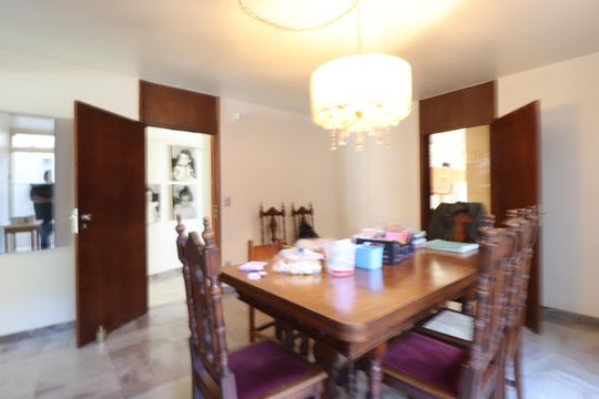 Copa de casa para alugar com 5 quartos, 340m² em Tabajaras, Uberlândia