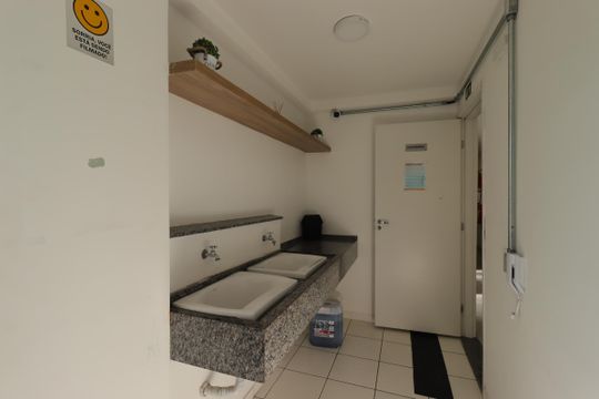 Área Comum - Lavanderia de apartamento à venda com 2 quartos, 40m² em Santa Maria, Santo André