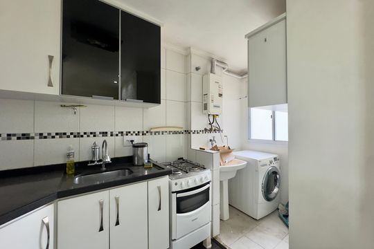 Cozinha de apartamento à venda com 3 quartos, 59m² em Vila Augusta, Guarulhos