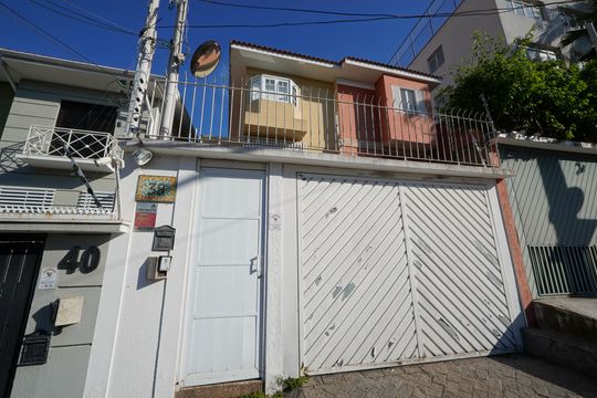 Fachada de casa para alugar com 5 quartos, 400m² em Vila Mariana, São Paulo