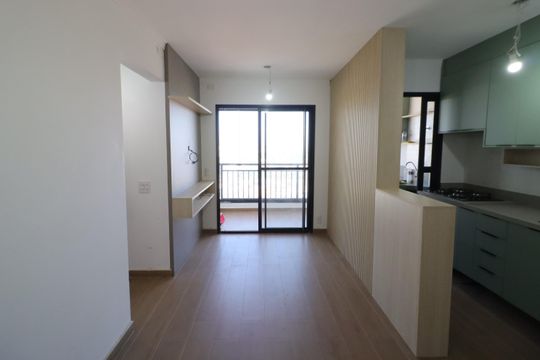 Sala de apartamento à venda com 2 quartos, 47m² em Ayrosa, Osasco