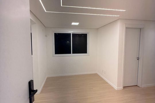 Sala de apartamento para alugar com 2 quartos, 44m² em Santa Isabel, Viamão
