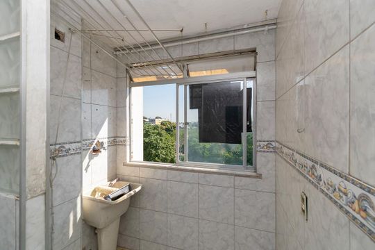 Área de Serviço de apartamento para alugar com 2 quartos, 50m² em Cordovil, Rio de Janeiro