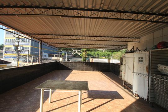 Varanda de casa para alugar com 1 quarto, 60m² em Chacrinha, Nova Iguaçu
