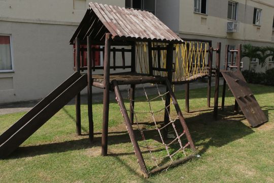 Playground de apartamento para alugar com 2 quartos, 50m² em Vila Nossa Senhora da Conceicao, Nova Iguaçu
