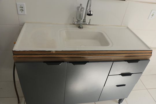 Cozinha - Torneira de apartamento para alugar com 2 quartos, 50m² em Vila Nossa Senhora da Conceicao, Nova Iguaçu