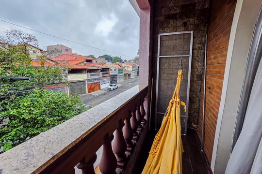 Casa à venda com 3 quartos, 230m² em Jardim Itapoan, Santo André