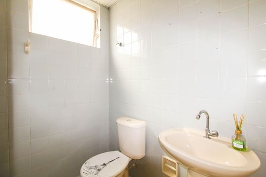 Banheiro de apartamento para alugar com 1 quarto, 48m² em Centro, Canoas