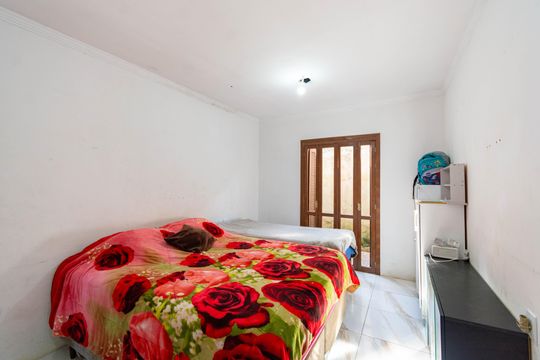 Casa à venda com 5 quartos, 309m² em Harmonia, Canoas