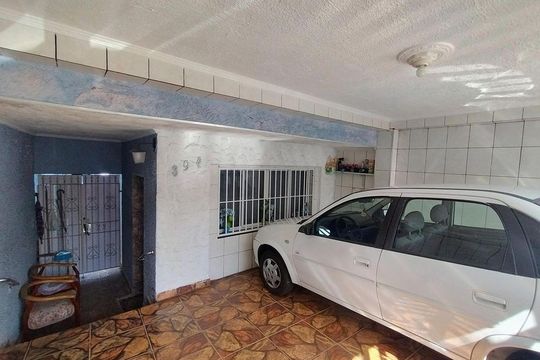 Garagem de casa à venda com 3 quartos, 180m² em Baeta Neves, São Bernardo do Campo