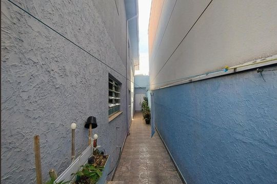Área externa de casa à venda com 3 quartos, 180m² em Baeta Neves, São Bernardo do Campo