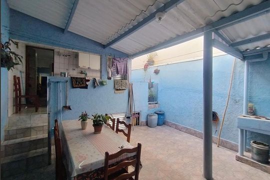 Área externa de casa à venda com 3 quartos, 180m² em Baeta Neves, São Bernardo do Campo