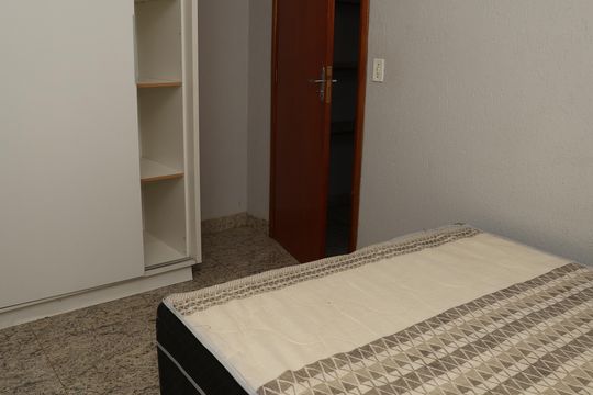 quarto  de kitnet/studio para alugar com 1 quarto, 37m² em Vila Romana, Goiânia