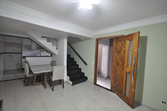Casa para alugar com 2 quartos, 80m² em Sítio do Piqueri, São Paulo