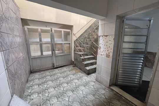 Quintal de casa para alugar com 4 quartos, 180m² em Jardim Aricanduva, São Paulo