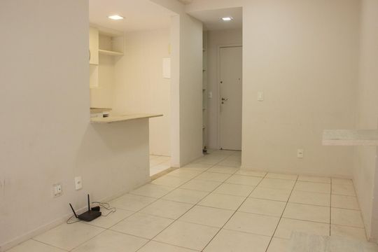 Apartamento para alugar com 2 quartos, 90m² em Parque Riviera, Cabo Frio