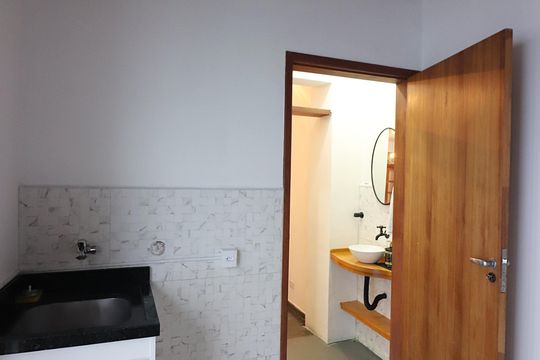 Cozinha e Área de Serviço de casa para alugar com 1 quarto, 65m² em Parque Sao Diogo, São Bernardo do Campo