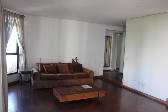 Sala de apartamento à venda com 4 quartos, 160m² em Vila Suzana, São Paulo