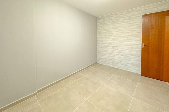 Quarto 2 de casa para alugar com 2 quartos, 55m² em Forquilhas, São José