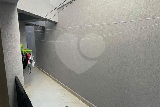 Casa para alugar com 3 quartos, 275m² em Vila Irmaos Arnoni, São Paulo