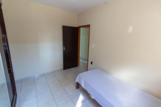 QUARTO 2 de casa à venda com 3 quartos, 166m² em Loteamento Alphaville Campinas, Campinas
