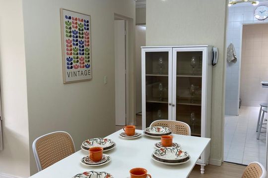 Sala de apartamento à venda com 2 quartos, 59m² em Jardim Santo André, Santo André