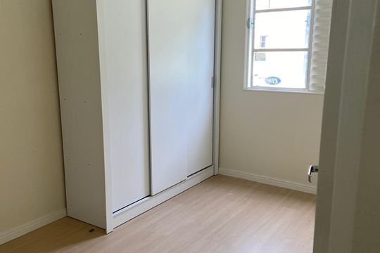 Quarto de apartamento à venda com 2 quartos, 59m² em Jardim Santo André, Santo André