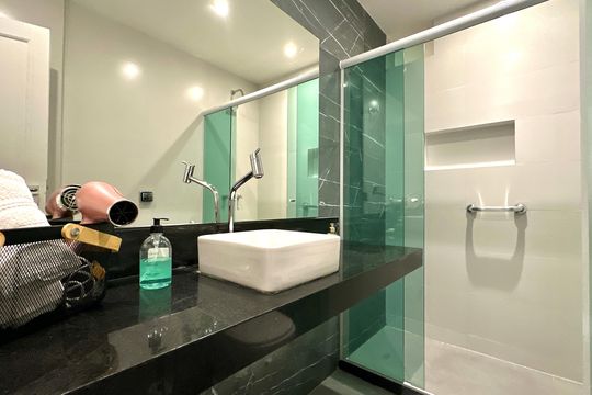 Apartamento à venda com 2 quartos, 62m² em Leblon, Rio de Janeiro