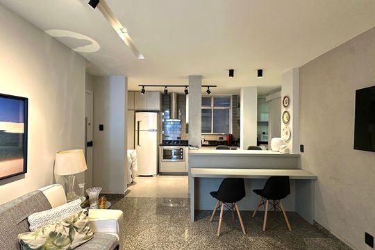 Apartamento à venda com 2 quartos, 62m² em Leblon, Rio de Janeiro