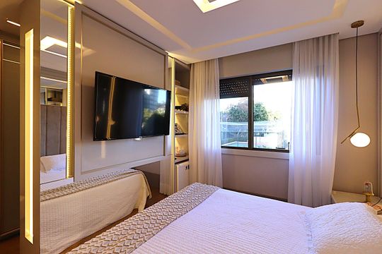 Suíte de apartamento à venda com 3 quartos, 124m² em Boa Vista, Porto Alegre