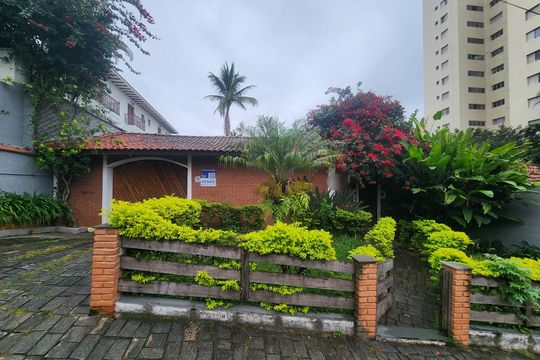 Fachada de casa à venda com 2 quartos, 326m² em Tremembé, São Paulo