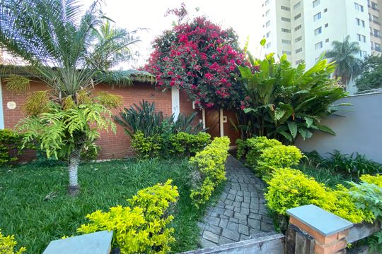 Fachada de casa à venda com 3 quartos, 326m² em Tremembé, São Paulo